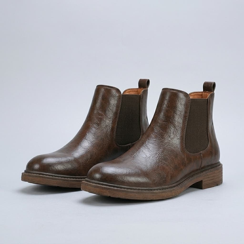 The Wyndham Retro Leather Chelsea