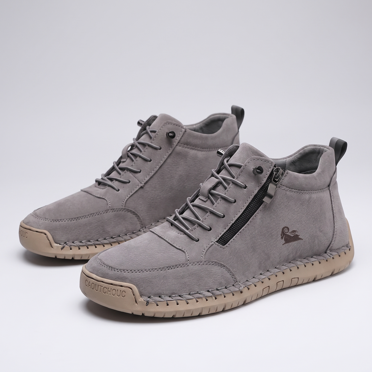 EASY COMFORT SNEAKERS