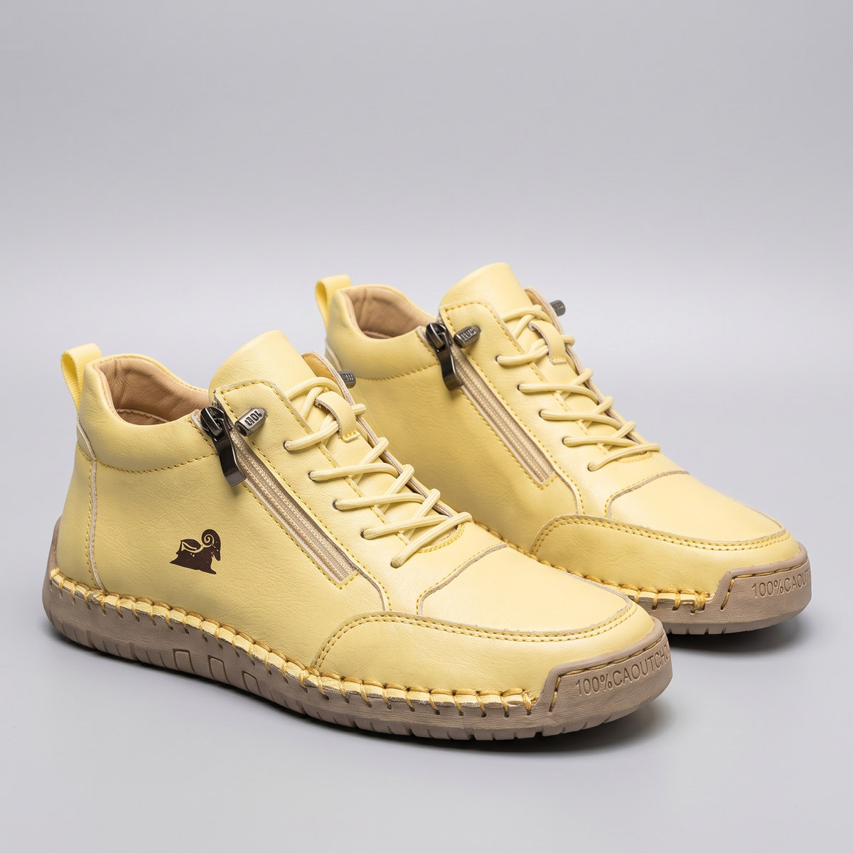 EASY COMFORT SNEAKERS