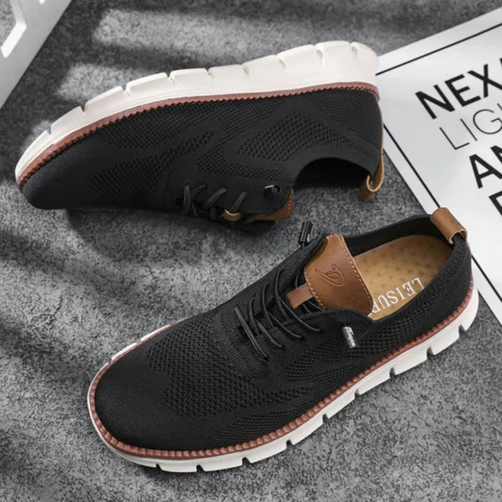 The Lessy sneaker